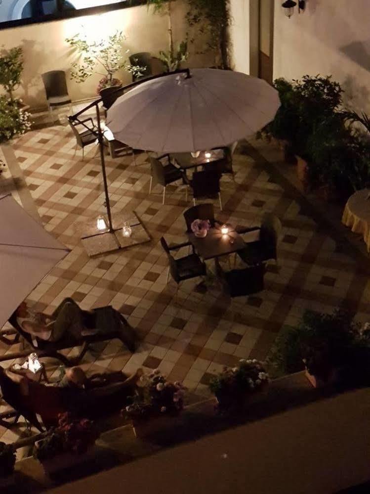 Palazzo Volta Boutique Luxury B&B Nardò Eksteriør bilde